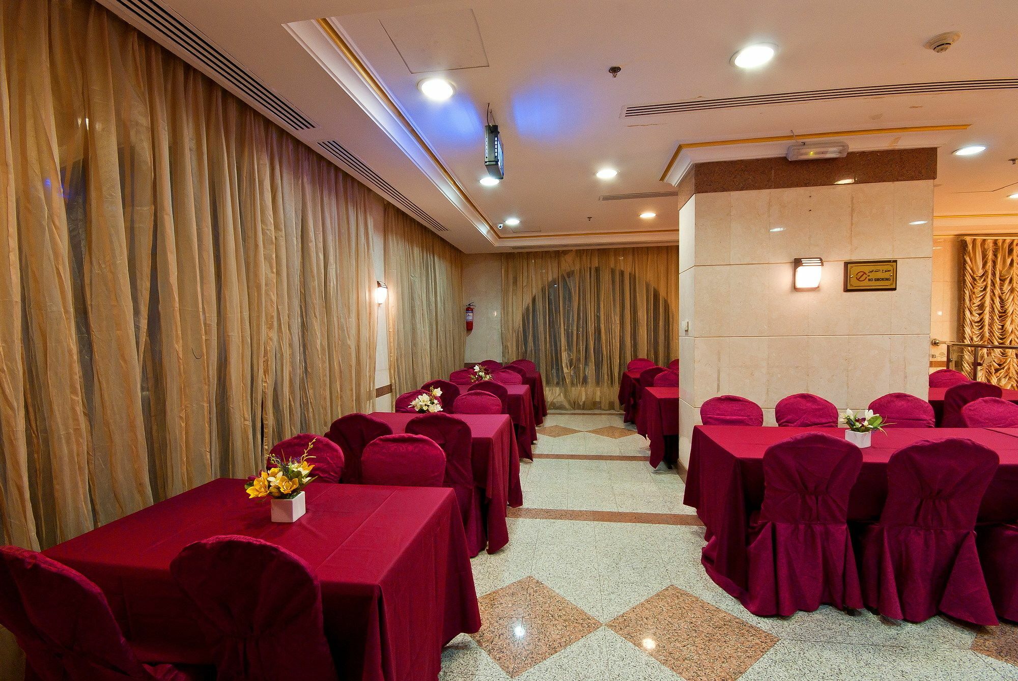 Diyar Al Nakheel Hotel マディーナ エクステリア 写真